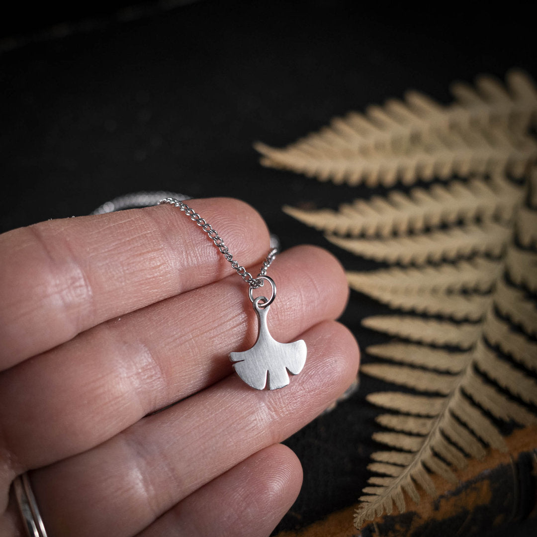 Ginko-Blatt Kette, Symbol für Hoffnung & Freundschaft, Edelstahl silberfarben