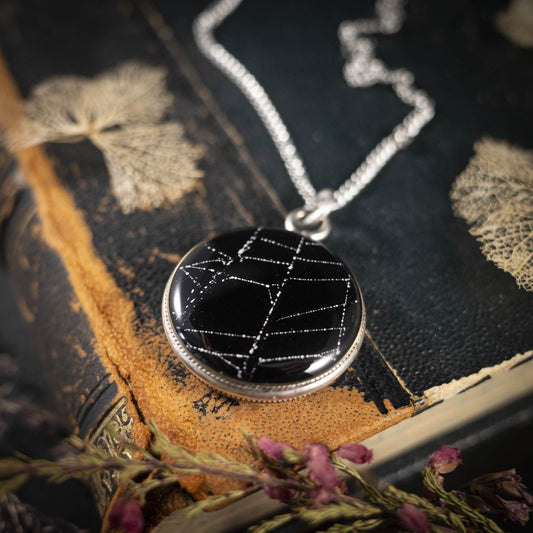 Anhänger mit echtem Spinnennetz, versilbert, #10