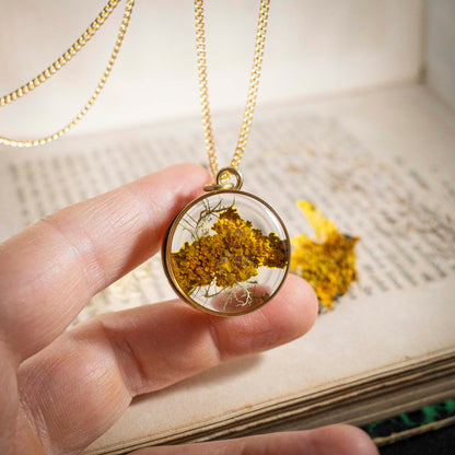 Schätze des Waldes - Anhänger mit Flechte, rund 24k vergoldet, #3