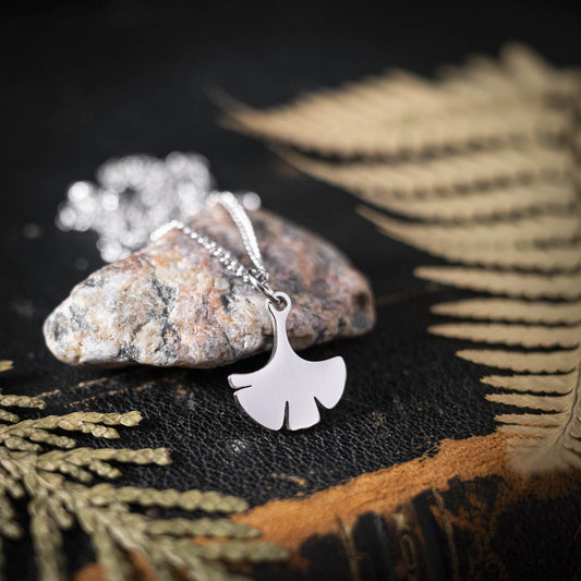 Ginko-Blatt Kette, Symbol für Hoffnung & Freundschaft, Edelstahl silberfarben